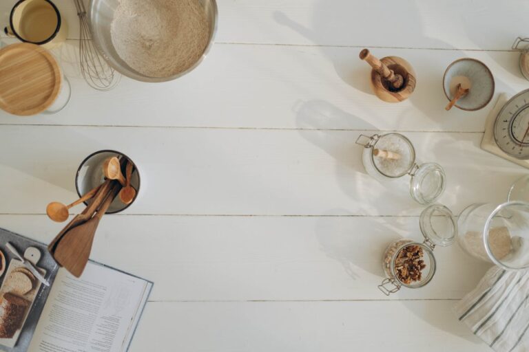 Best Kitchen Tools Every Beginner Needs in 2026